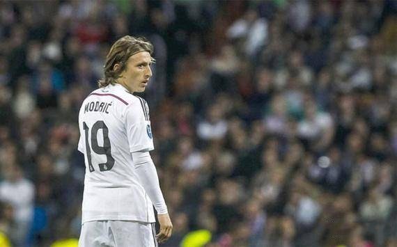 为什么在某些局面，弃掉强牌才是盈利选择？（为何在特定局面，弃强牌反而是更优盈利选择？）