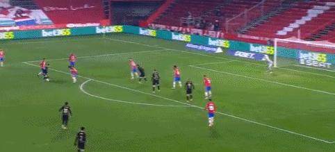 《完美世界：诸神之战》经典副本神月谷11月20日开启