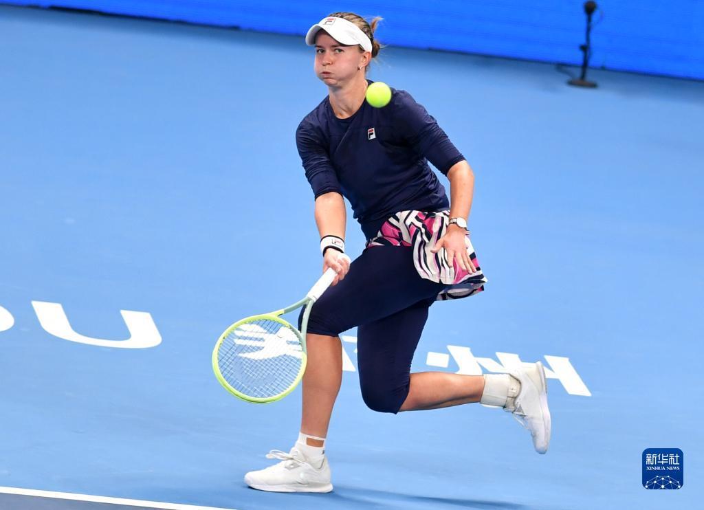 够在季后赛 够在季后赛