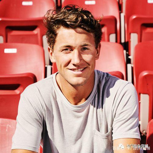 年轻球员的 年轻球员的