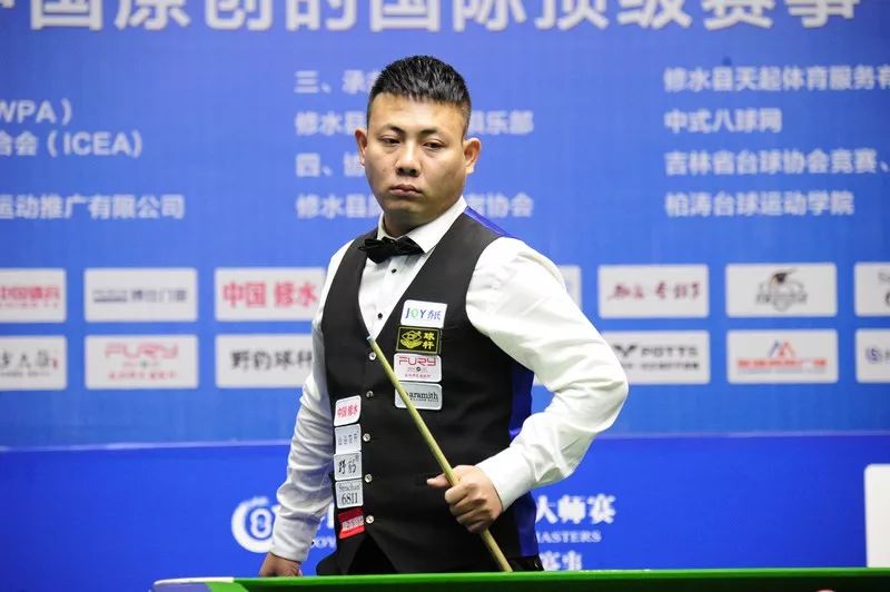 她通过勤奋 她通过勤奋